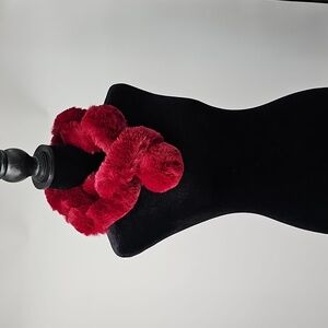 WHBM Oxblood Red Chain Link Faux Fur Scarf w Puff Ball Glam Coquette Elegant Fem